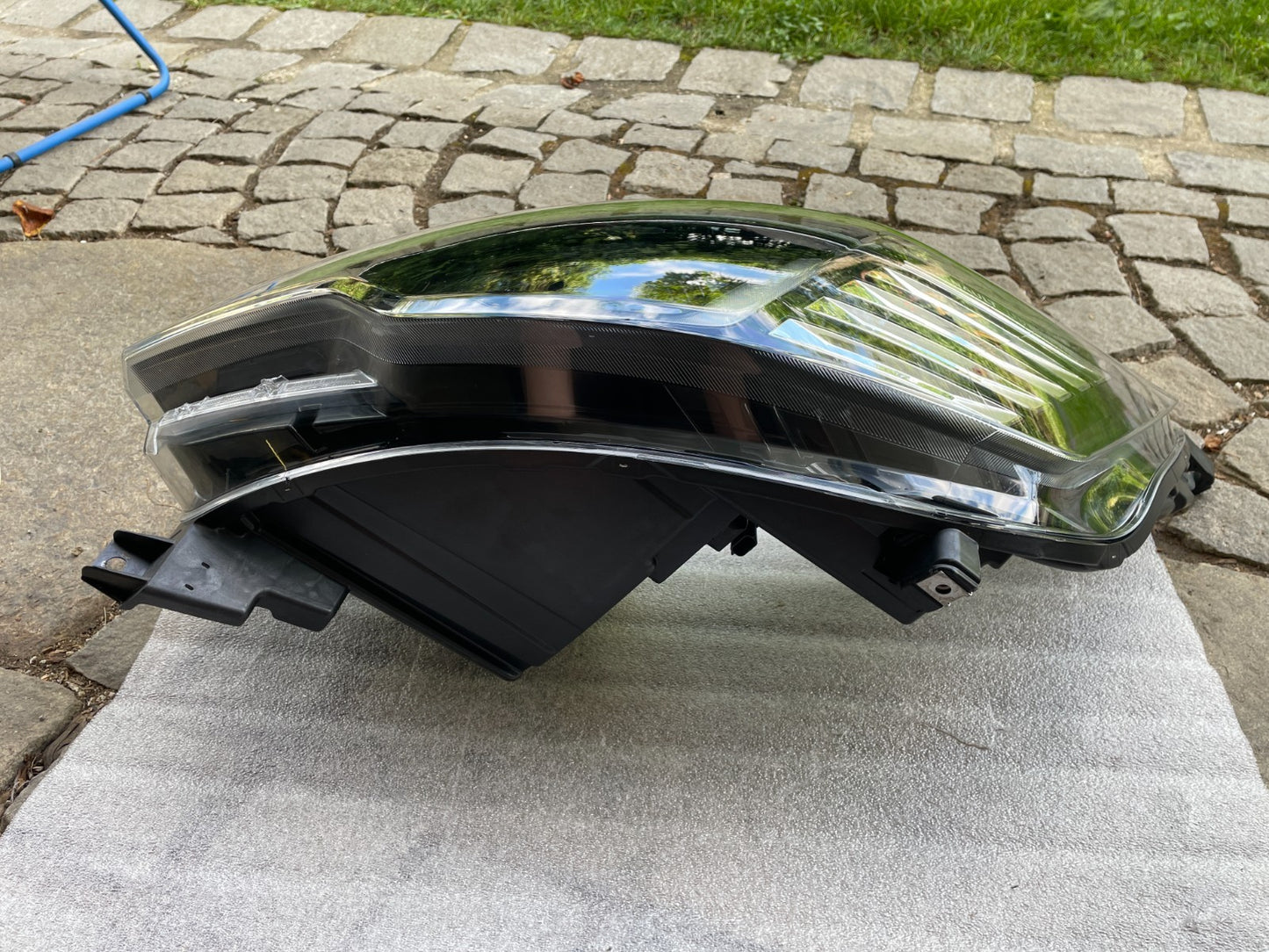 Original Renault Trafic 4 Scheinwerfer links 260601790R15