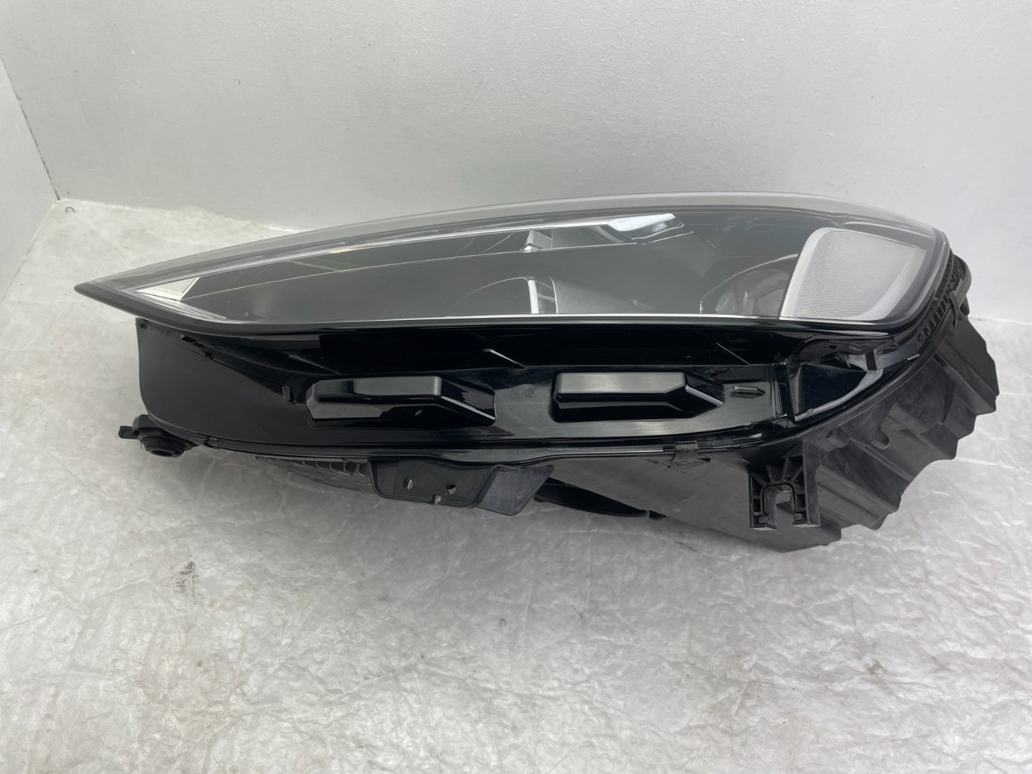 Original Audi A4 8W B9 LED Scheinwerfer links 8W0941033D15