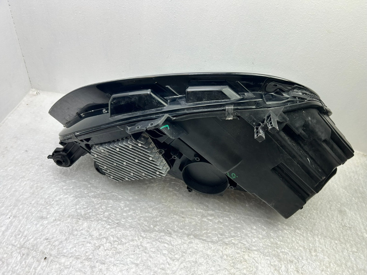 Original Audi RS4 B9 LED Scheinwerfer Matrix schwarz links 8W0941035J16