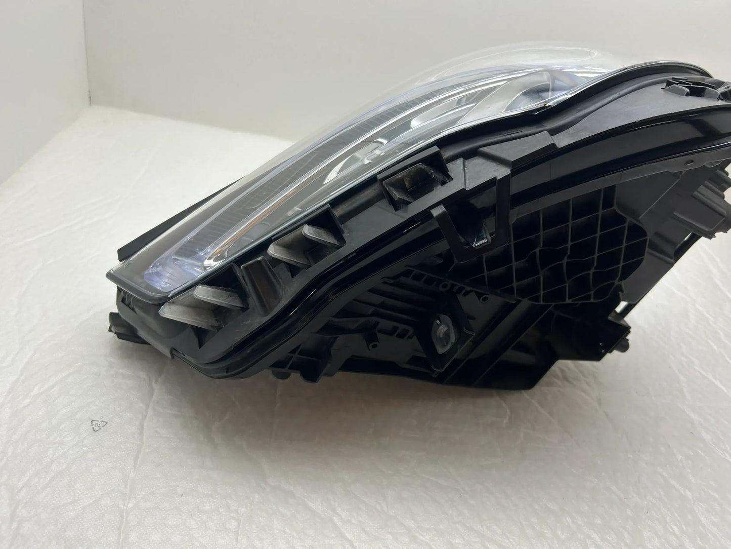 Original Mercedes CLA W118 LED Scheinwerfer links A1189068300