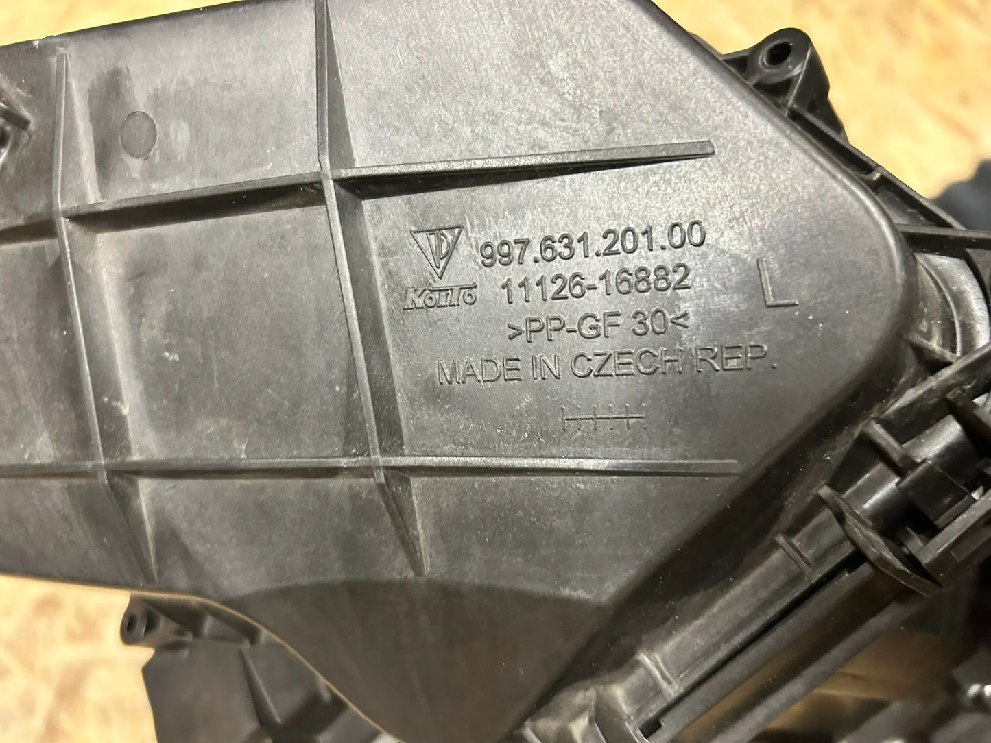 Original Porsche 911 997 Xenon Scheinwerfer links 99763106902