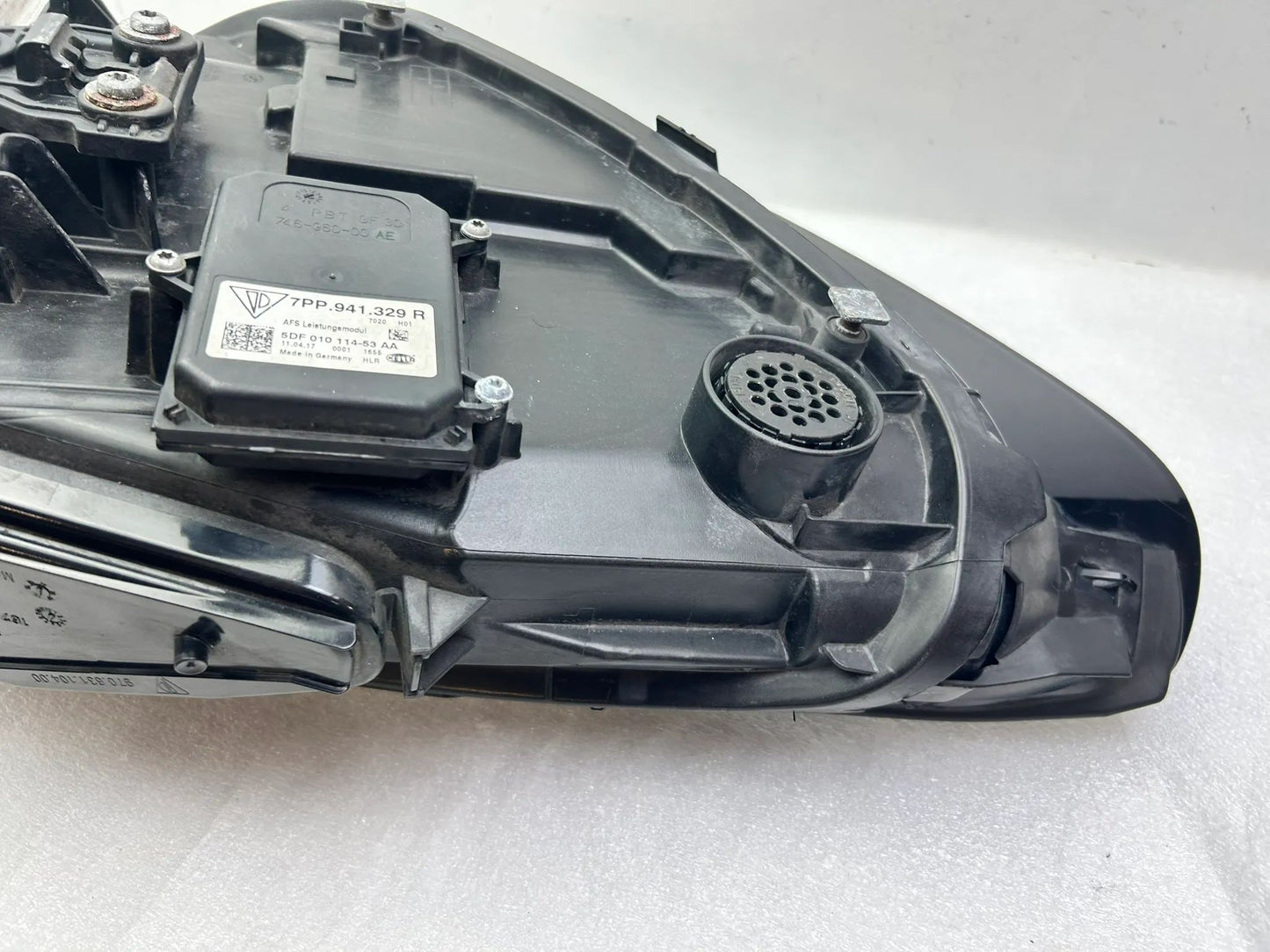 Original Porsche Cayenne Xenon Scheinwerfer rechts 7P5941752F