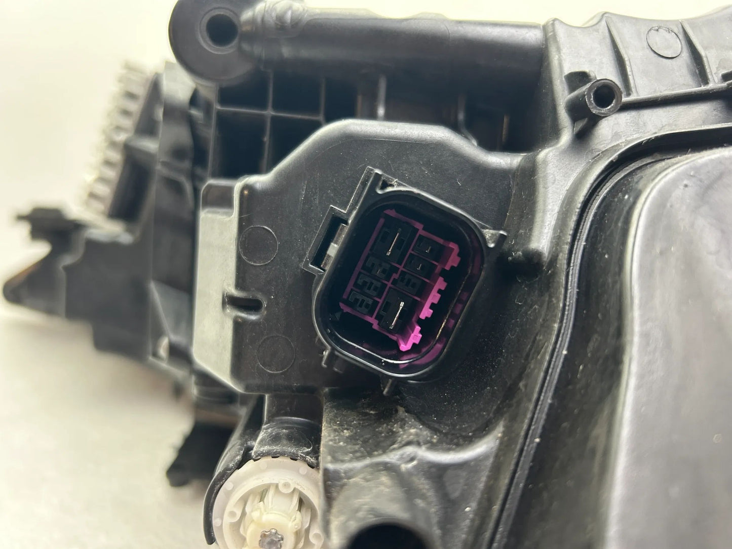 Original Audi A6 C8 LED Scheinwerfer links 4K0941033