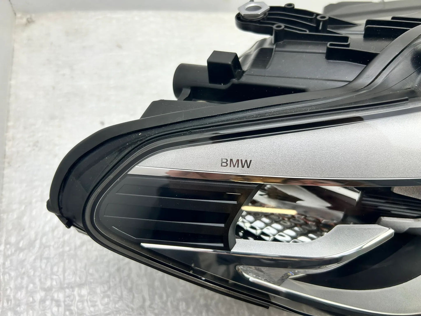 Original BMW 5er G30 G31 LED Scheinwerfer rechts 8499112