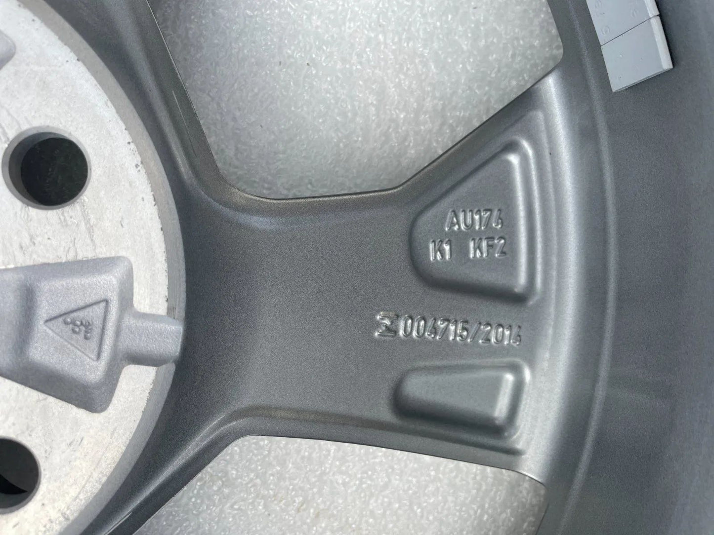1x Audi A3 8V Ersatzrad Felge Reifen 8V0601025DQ 225/45 R17 91Y