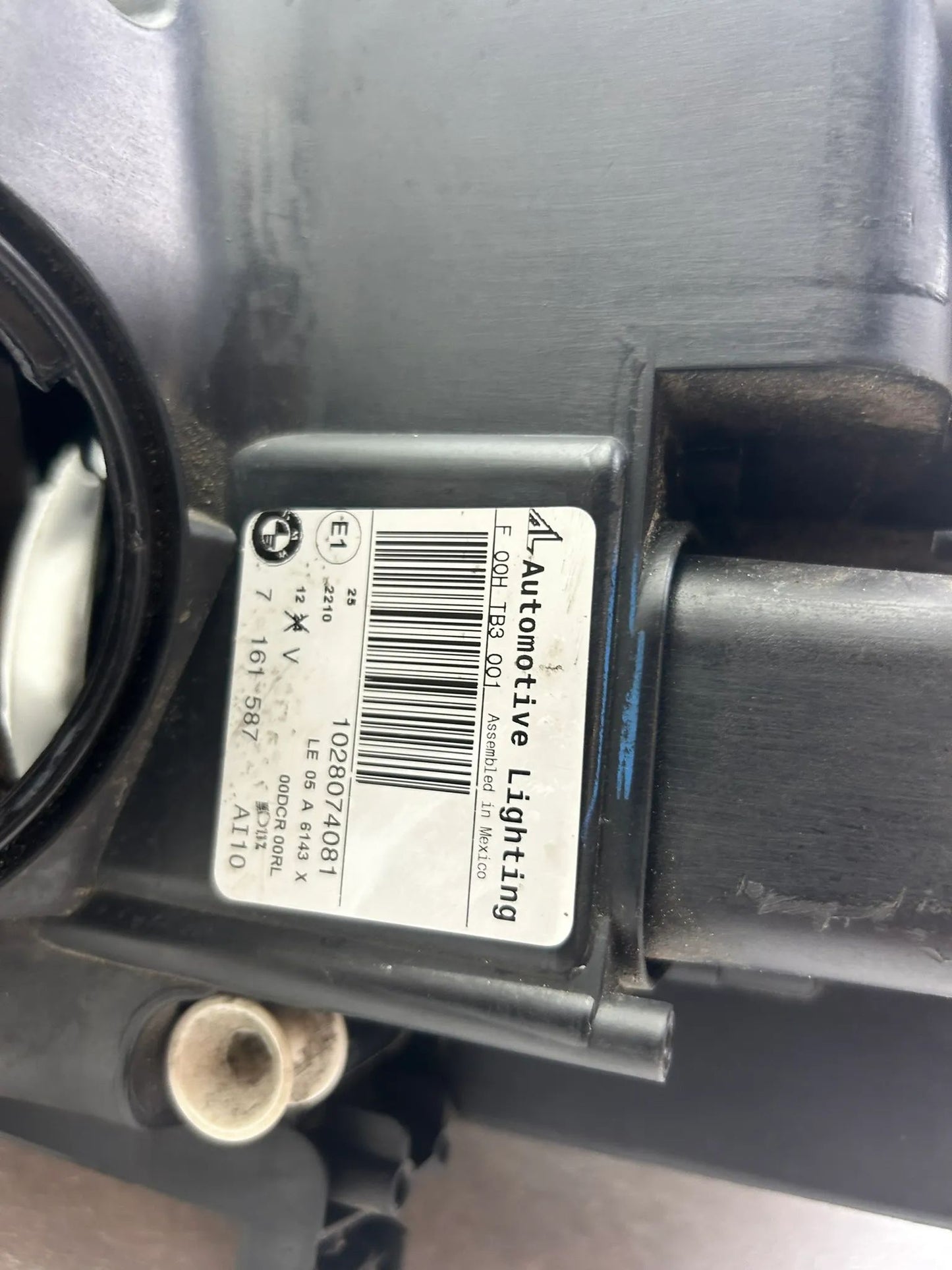 Original BMW X5 E70 Bi-Xenon Scheinwerfer links 7161587