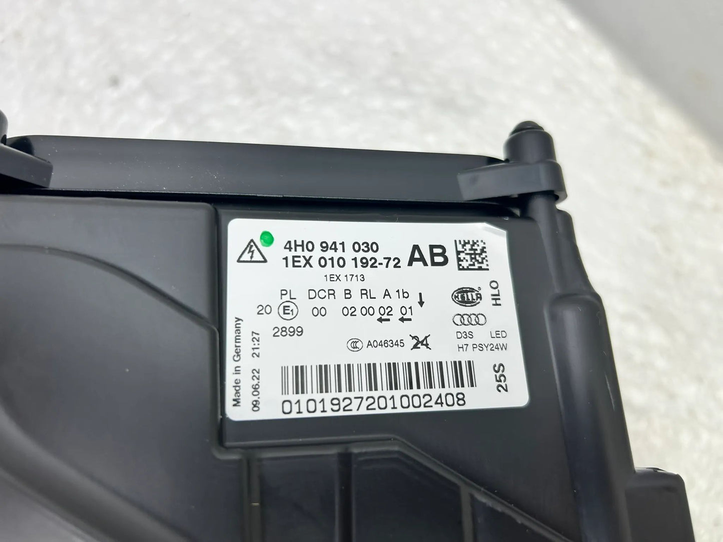 NEU Original Audi A8 4H Xenon Scheinwerfer rechts 4H0941030AB