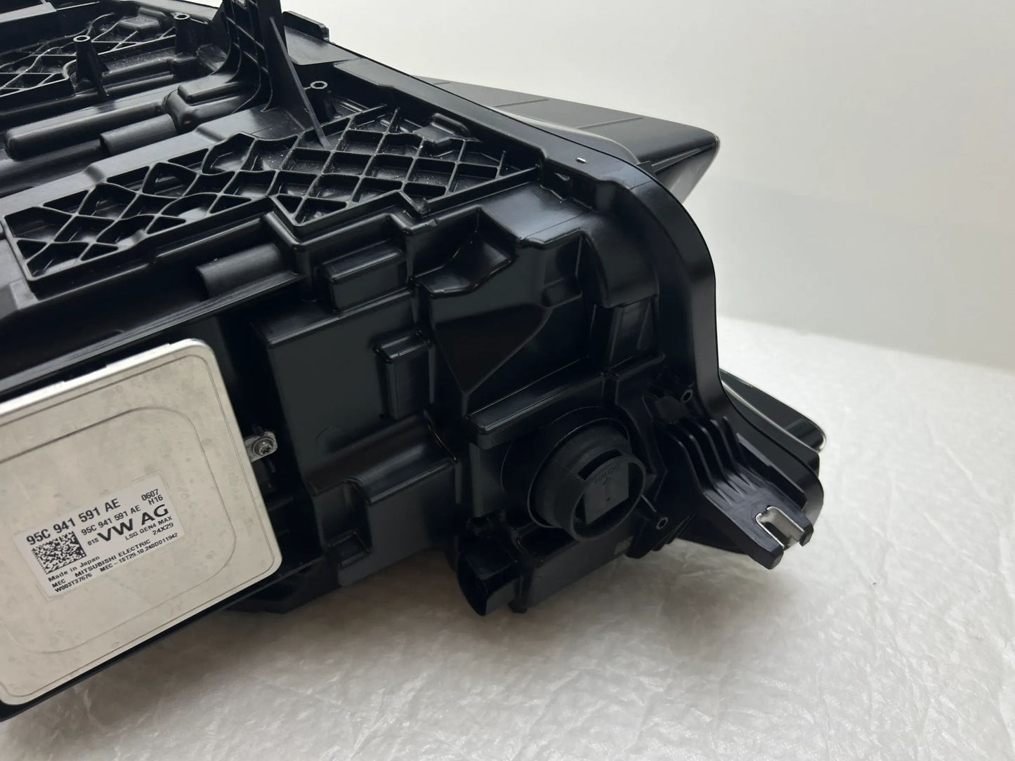 Original Audi A6 E-Tron Matrix LED Scheinwerfer rechts 85E941040R