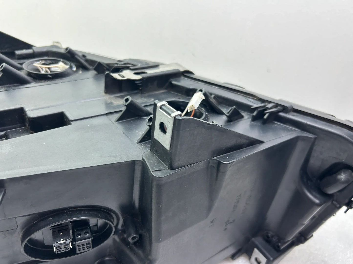BMW 5er F10 F11 Xenon Kurvenlicht Scheinwerfer rechts 7203252