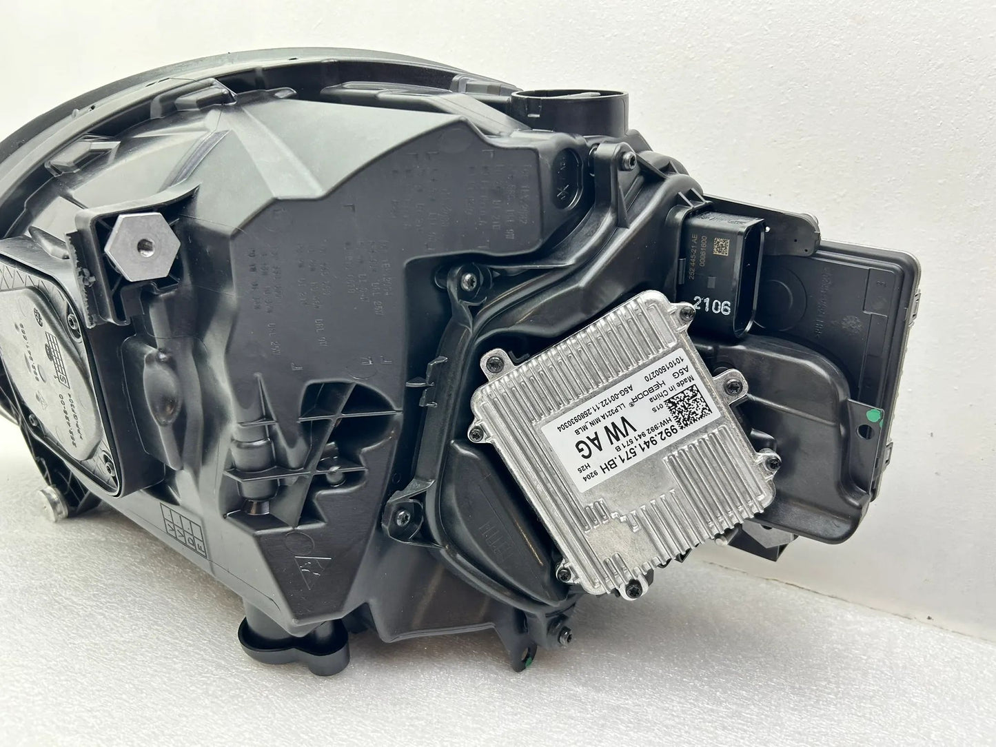 NEU Porsche 992 2026 HD Matrix Scheinwerfer 9P5941031F 9P5941032F