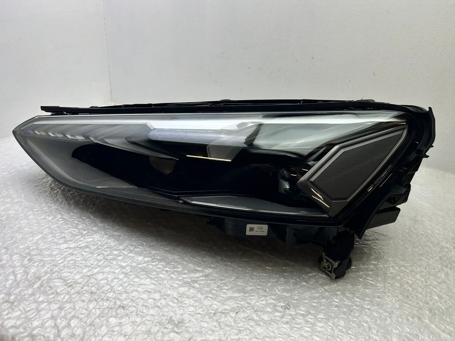 NEU original Audi e-tron GT RS LED Scheinwerfer links 4J3941035