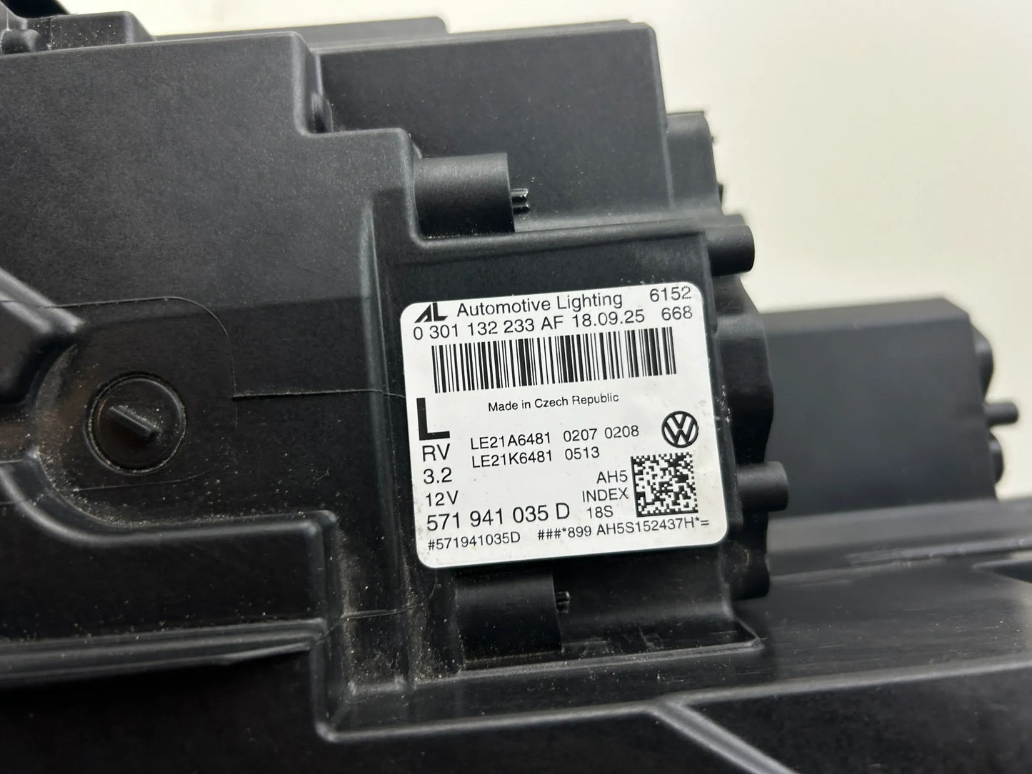 Original VW Tiguan III LED Scheinwerfer links 571941035D