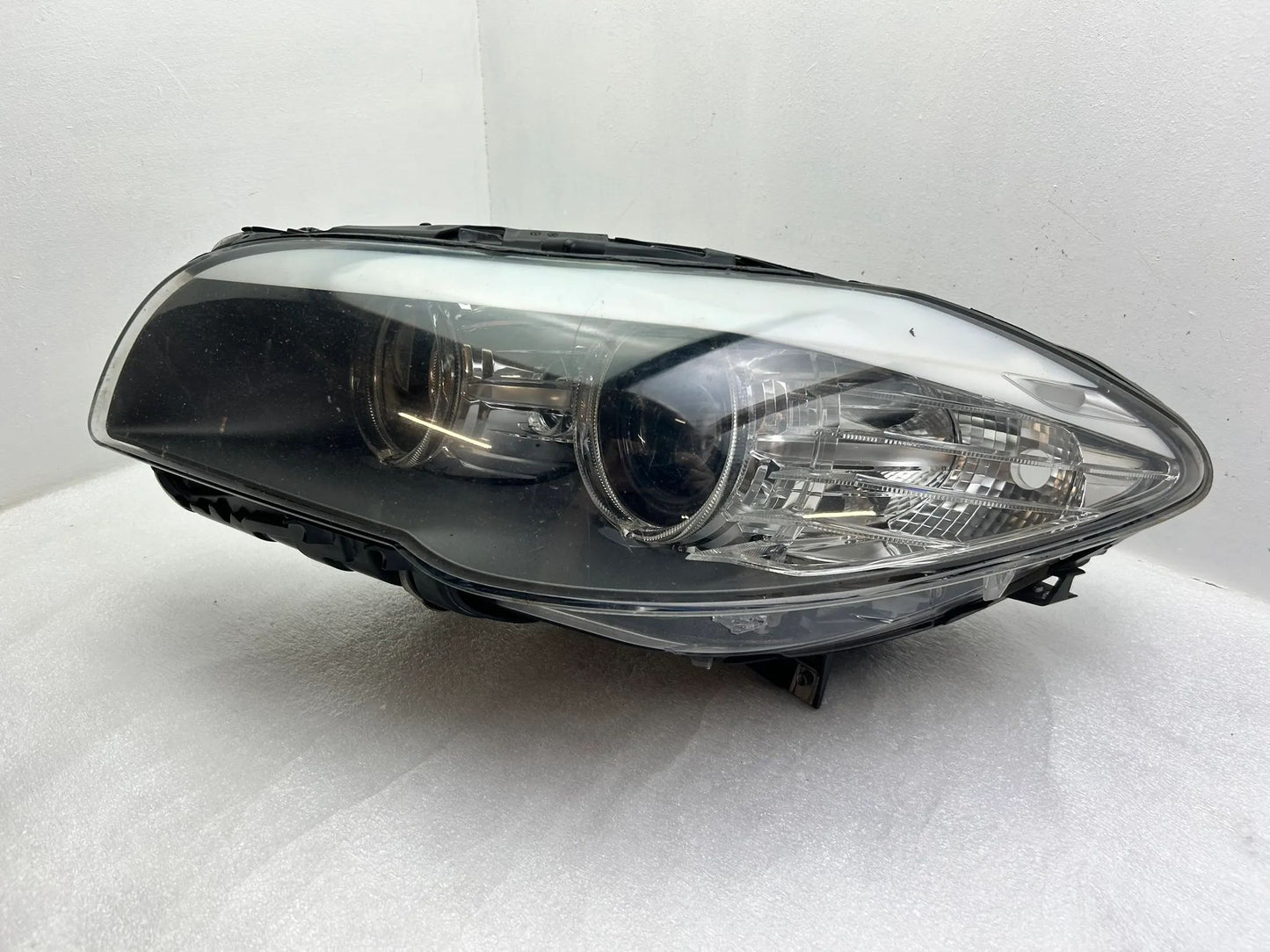 Original BMW 5er F10 F11 Xenon Scheinwerfer links 7203239