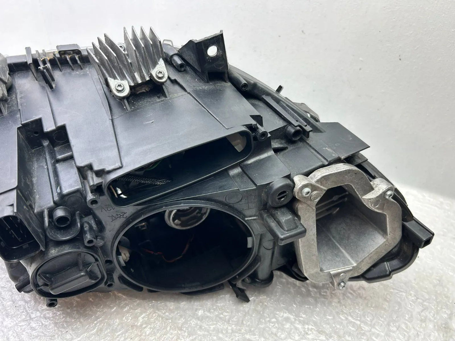 Original BMW 5er F10 F11 Xenon Scheinwerfer links 7203245