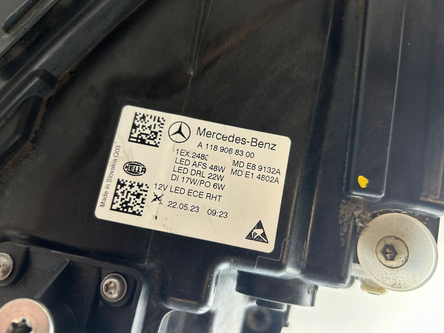 Original Mercedes CLA W118 LED Scheinwerfer links A1189068300