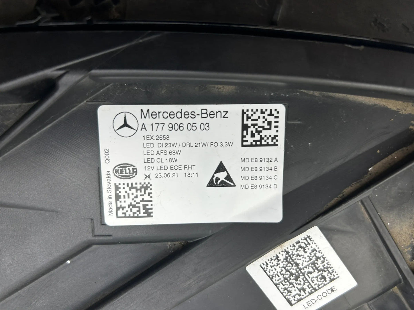 Original Mercedes W177 LED Scheinwerfer links A1779060503