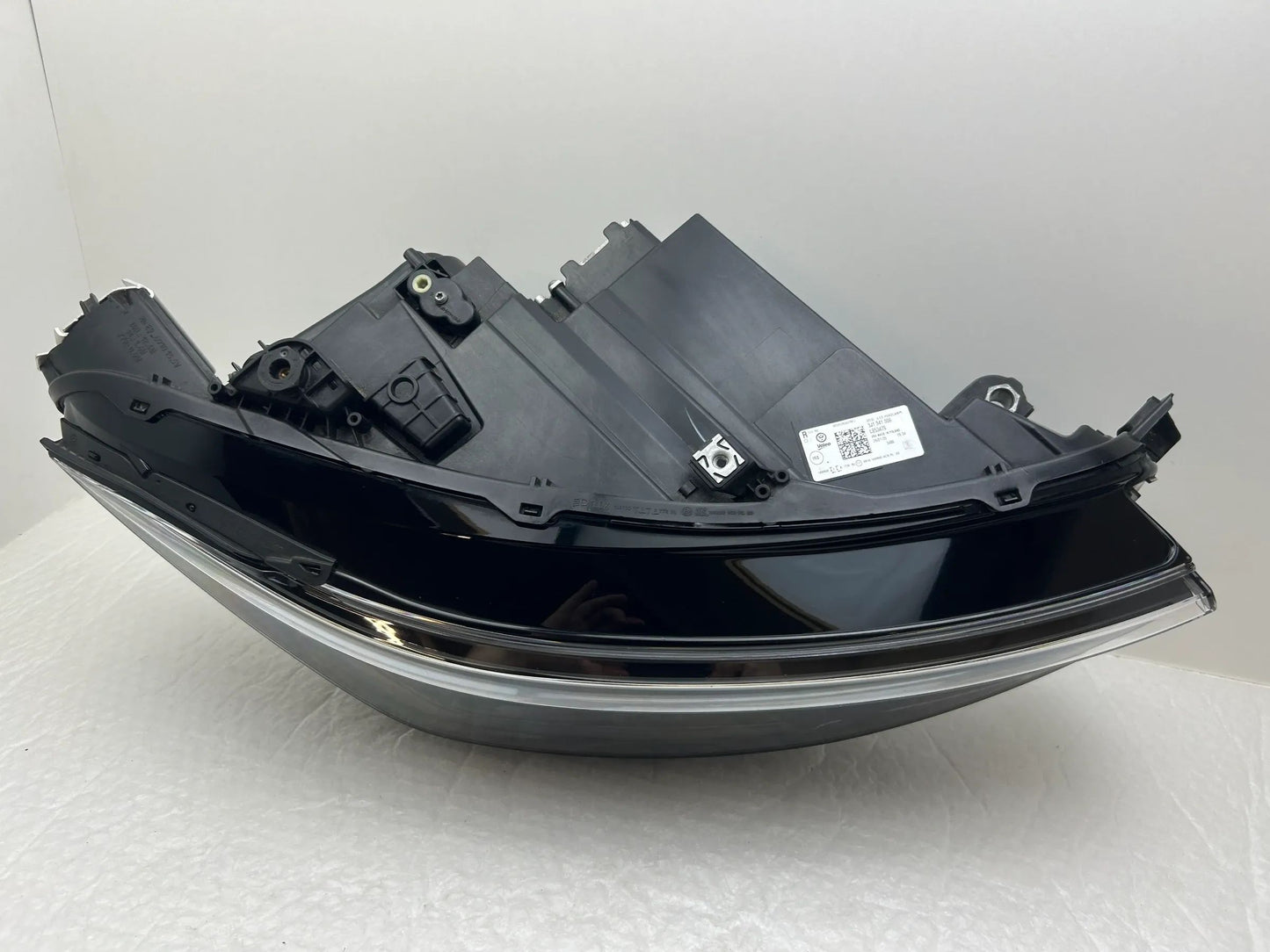 Original VW Passat B9 LED Scheinwerfer rechts 3J1941006