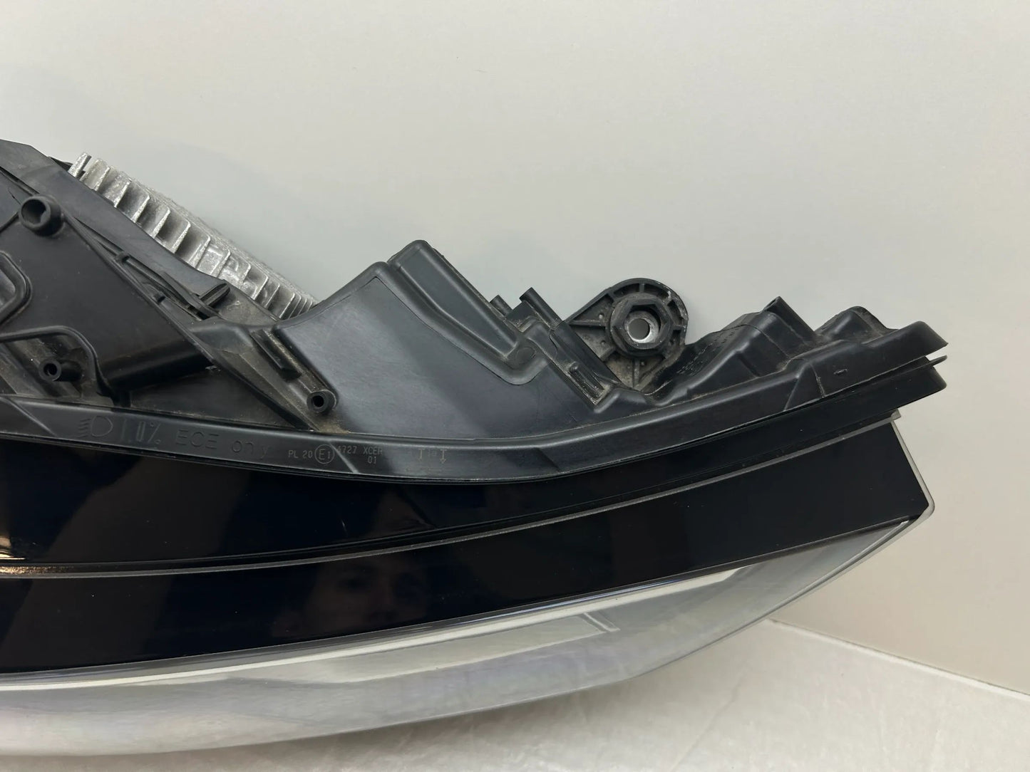 Original Audi A6 C8 4K LED Scheinwerfer rechts 4K0941040