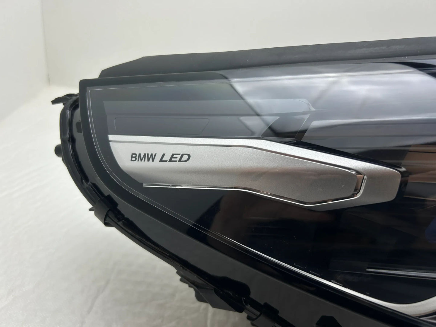 Original BMW 5er G60 G61 i5 LED Scheinwerfer rechts 5A798D2