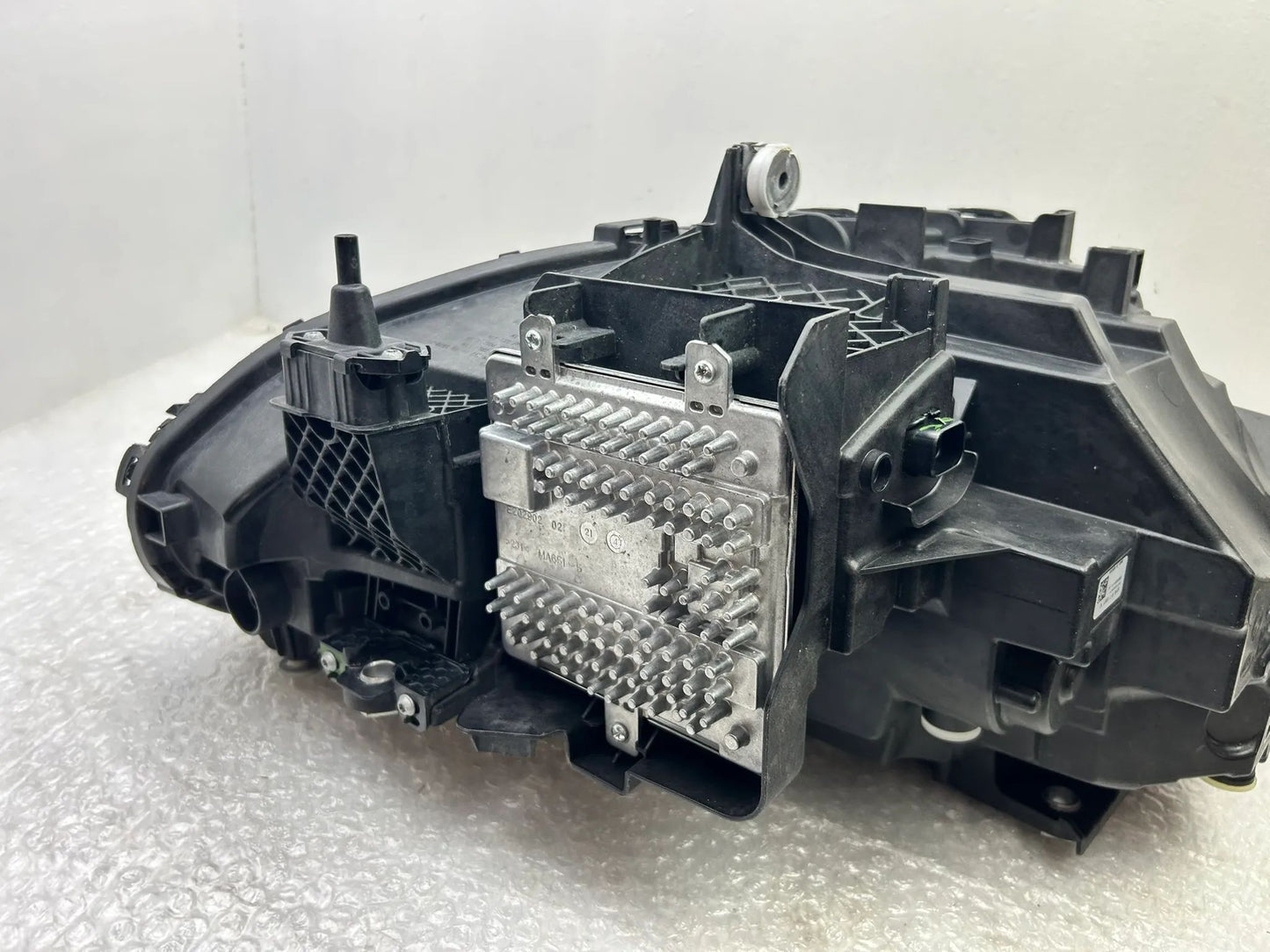 BMW 2er G42 LED Scheinwerfer Frontscheinwerfer links 8083635
