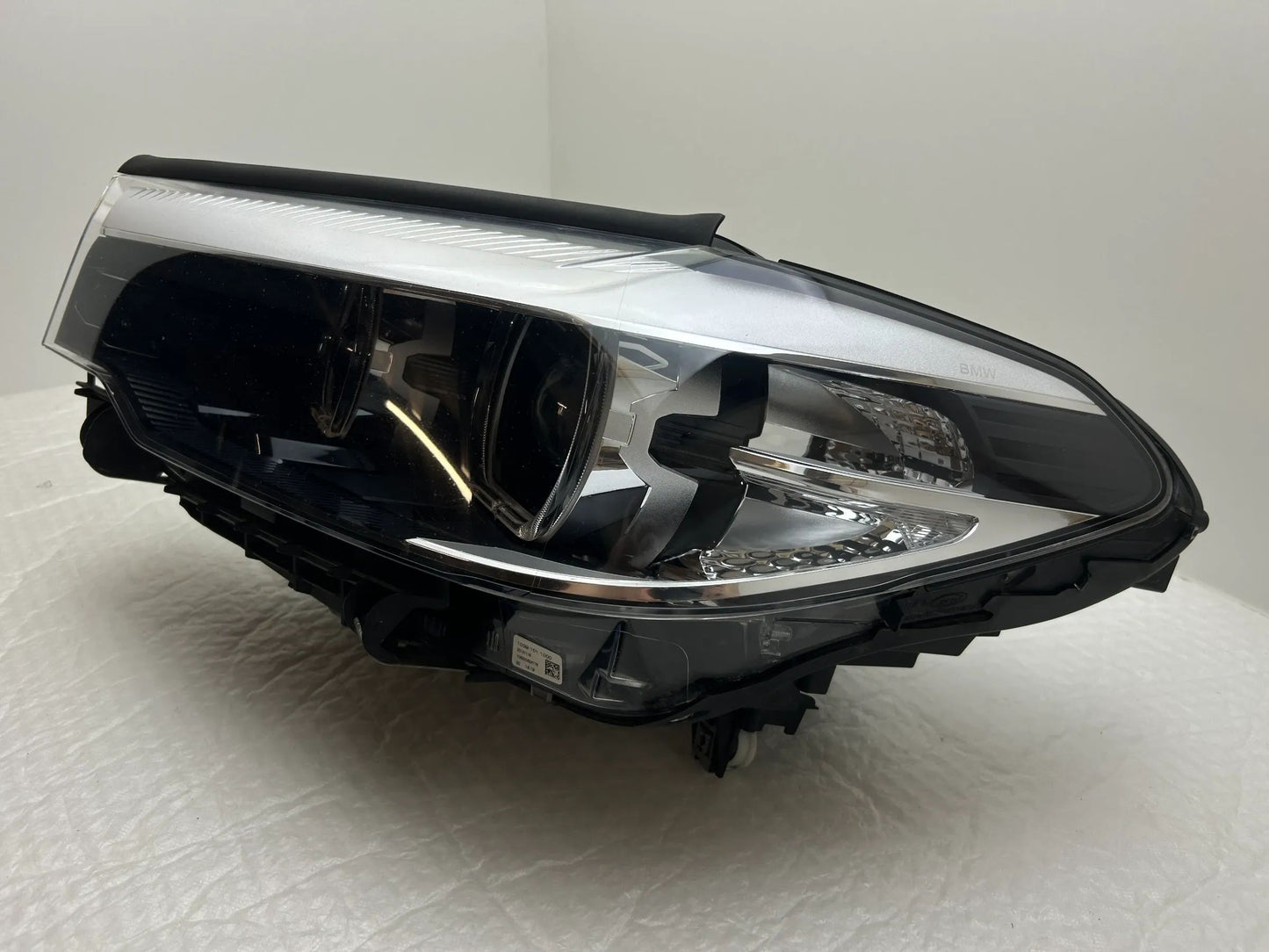 Original BMW 5er G30 G31 LED Scheinwerfer links 8499111