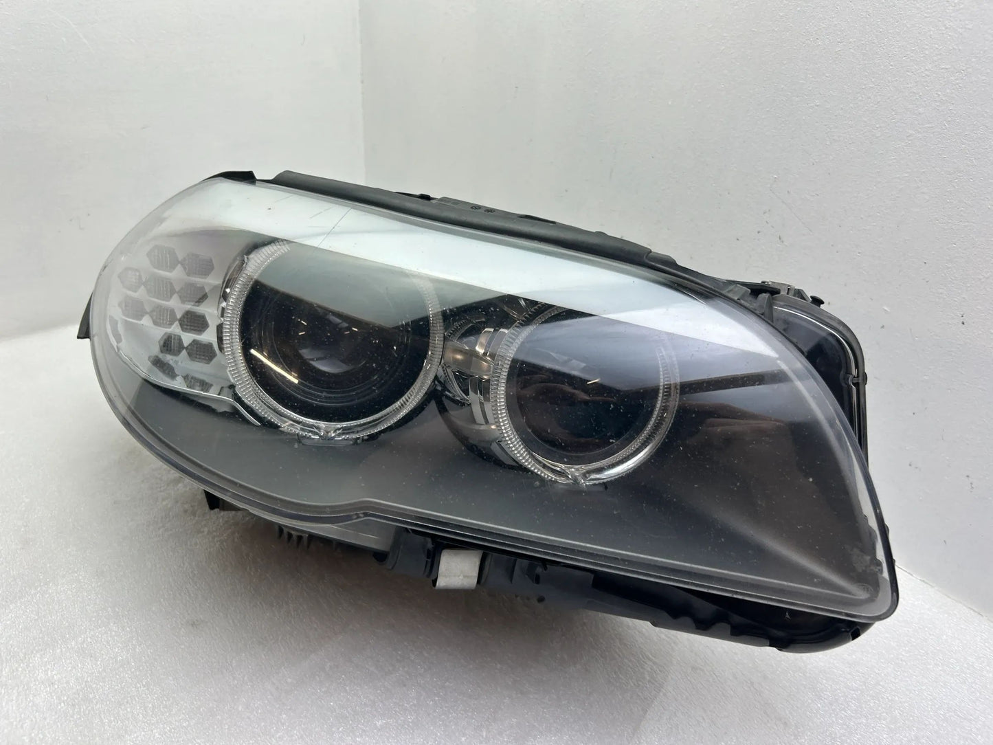 BMW 5er F10 F11 Bi-Xenon Scheinwerfer rechts 7271912 7203246