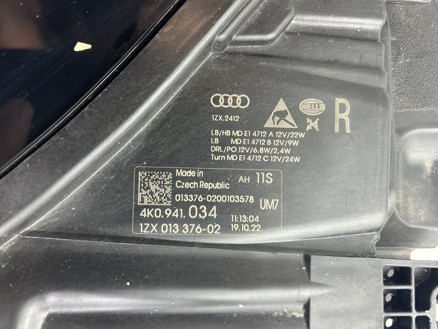 Original Audi A6 C8 LED Scheinwerfer rechts 4K0941034