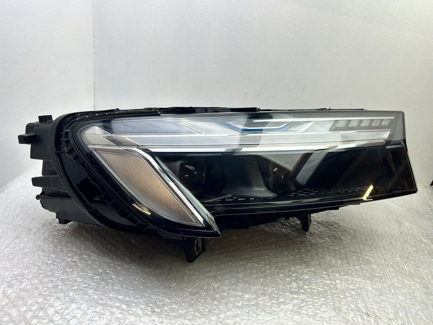 Original Audi Q7 SQ7 LED Scheinwerfer rechts 4M0941086D