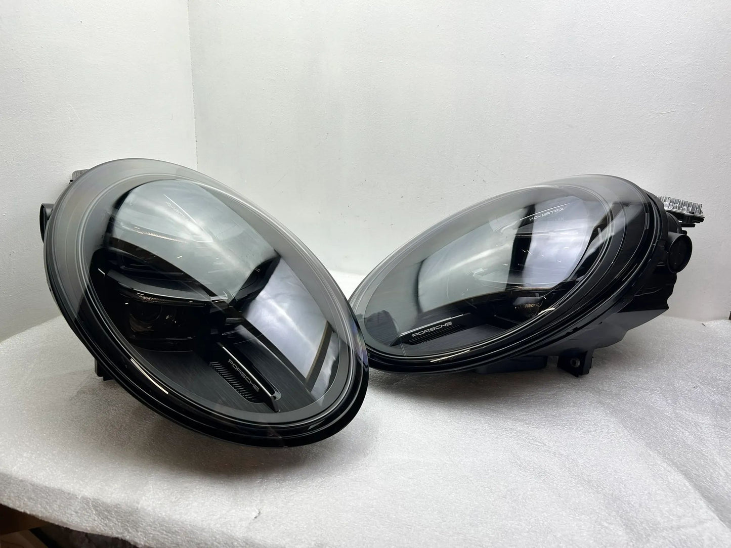 NEU Porsche 911 992 2026 HD Matrix Scheinwerfer rechts 9P5941032F