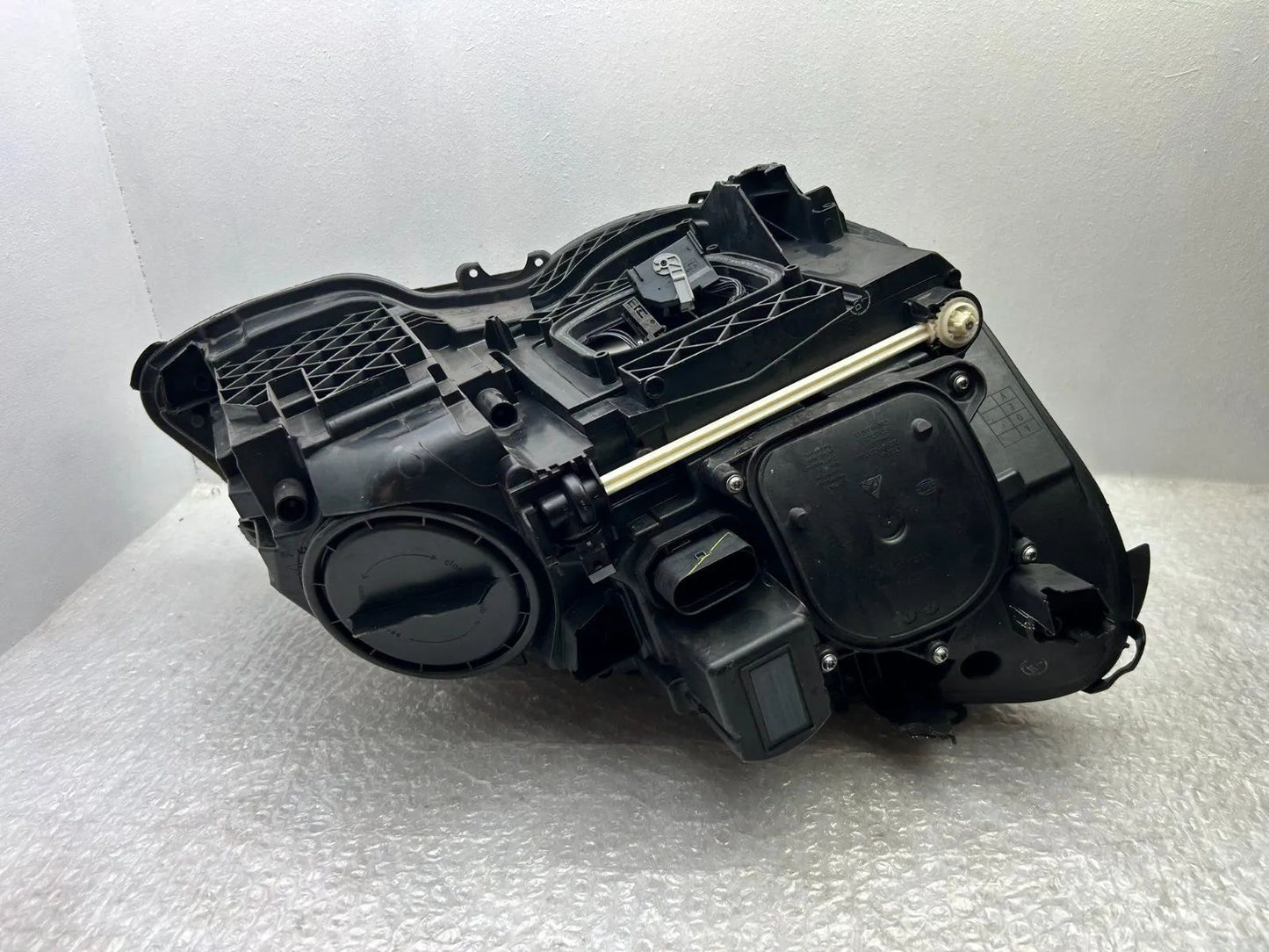 Original Mercedes W212 LED Scheinwerfer links A2128209159