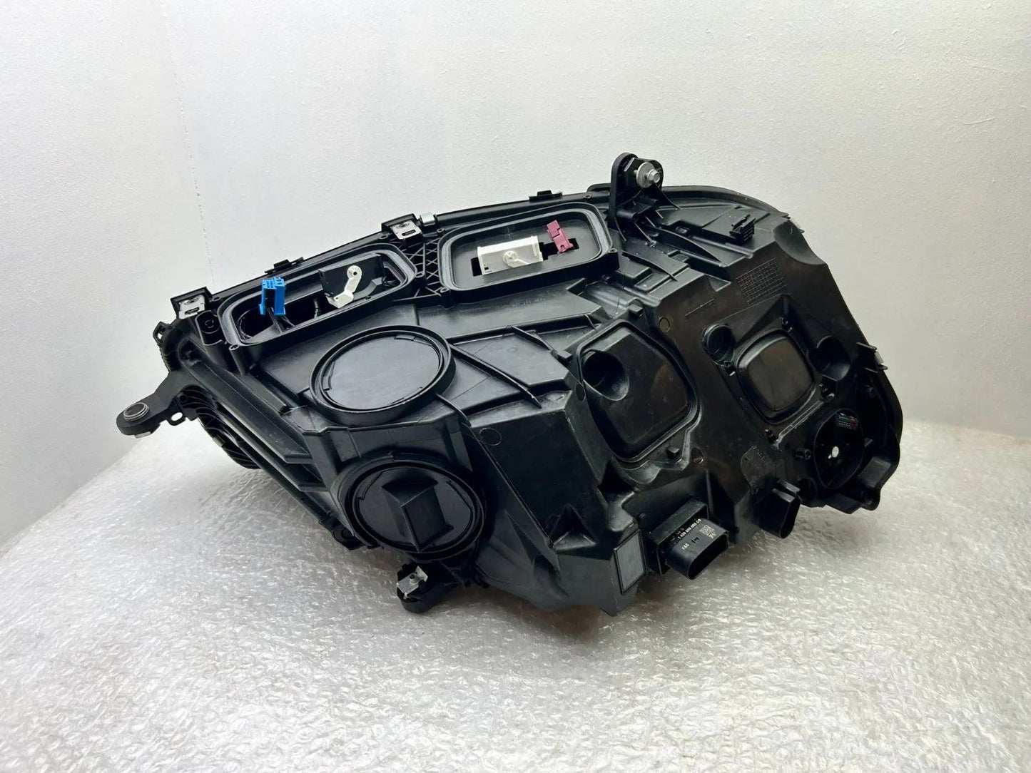 Mercedes W223 S-Klasse LED Scheinwerfer links A2239067505