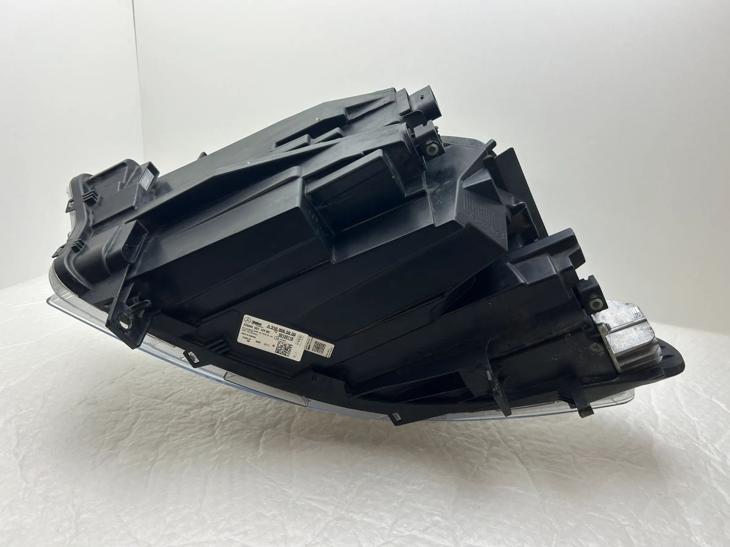 Mercedes W910 Sprinter LED Scheinwerfer links A9109065000
