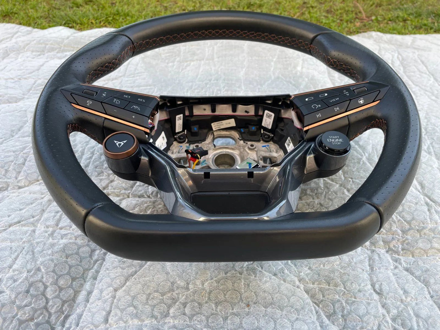 Seat Cupra Formentor Leon Lenkrad beheizbar / 5FA419091FT