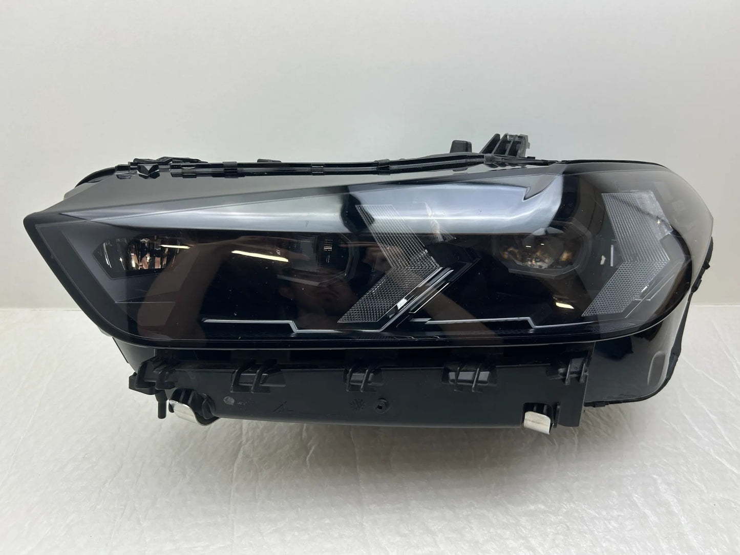 BMW X5 G05 X6 G06 Shadow Line LED Scheinwerfer links 5A8E115