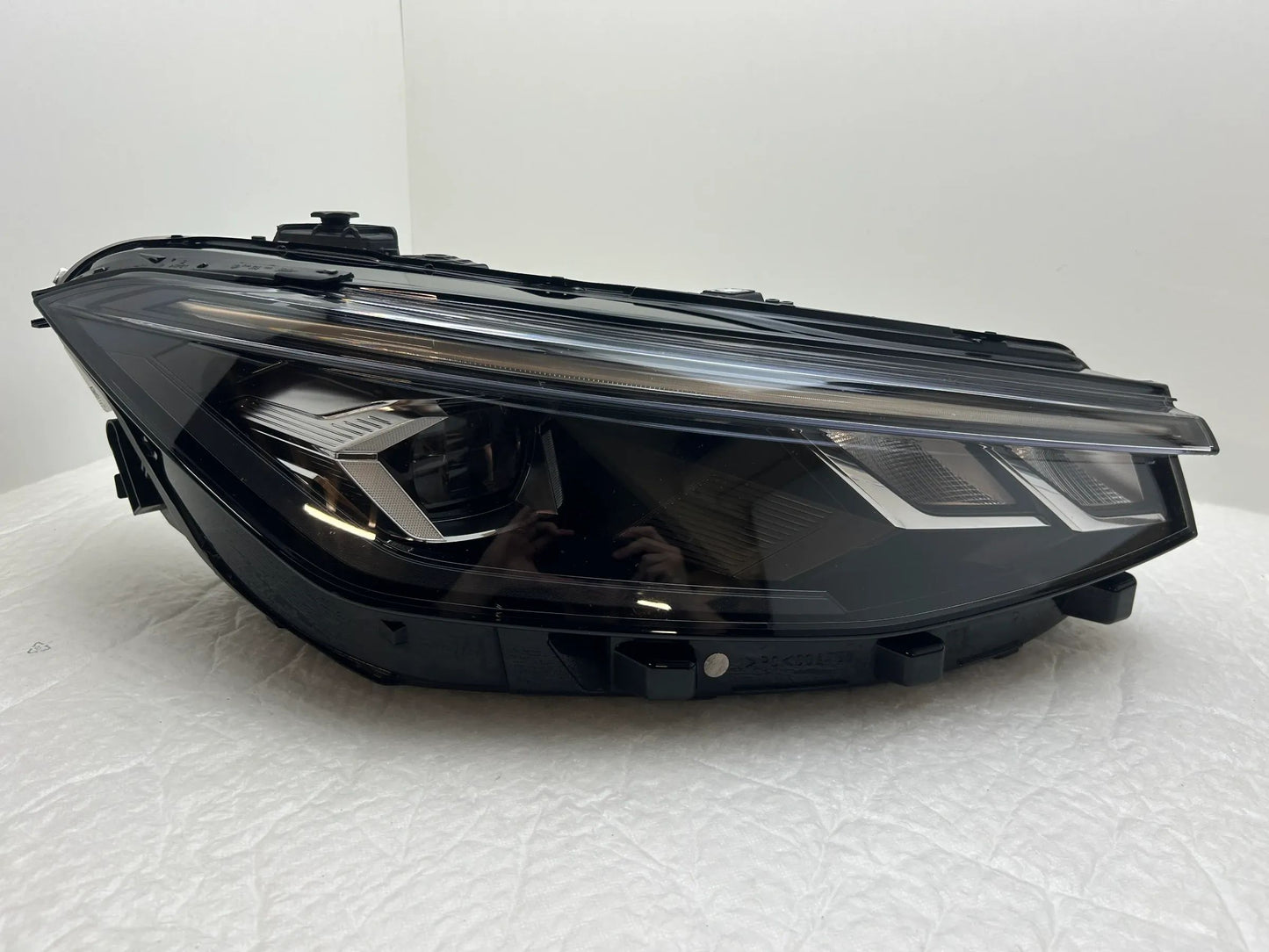 Original VW Passat B9 LED Scheinwerfer rechts 3J1941006
