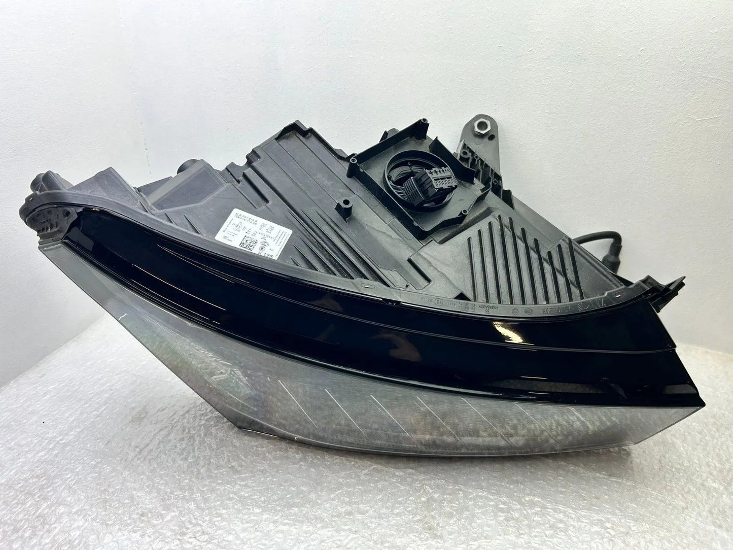 Original Skoda Enyaq IV LED Scheinwerfer rechts 5LB941016B