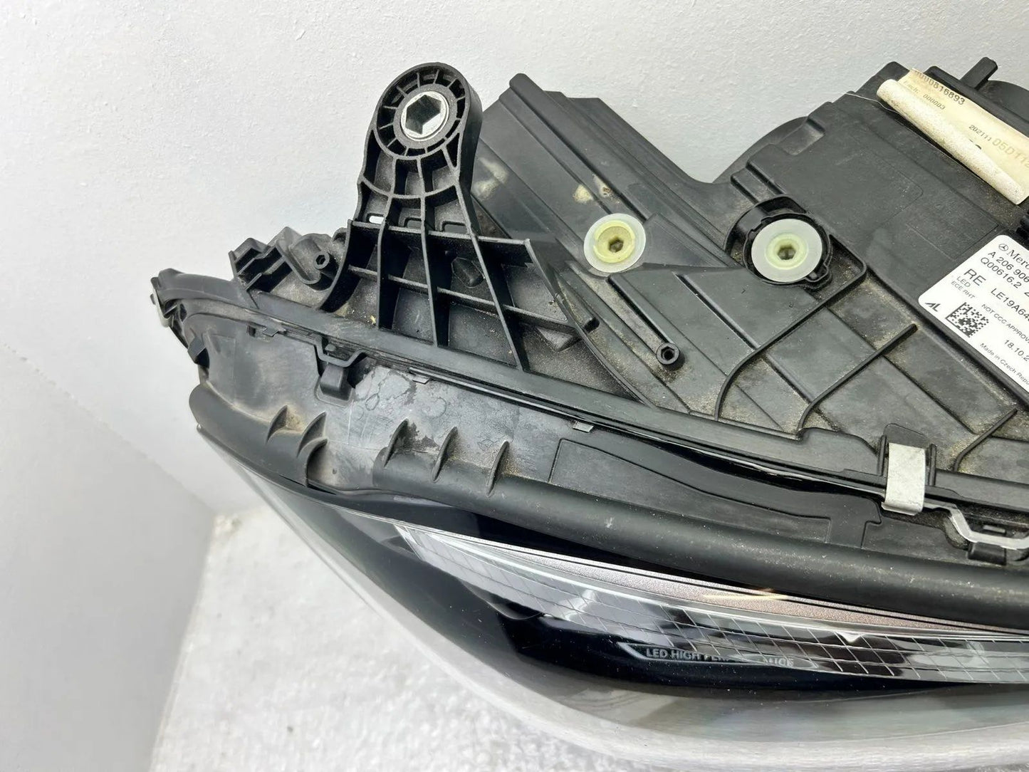 Original Mercedes W206 LED Scheinwerfer rechts A2069060803