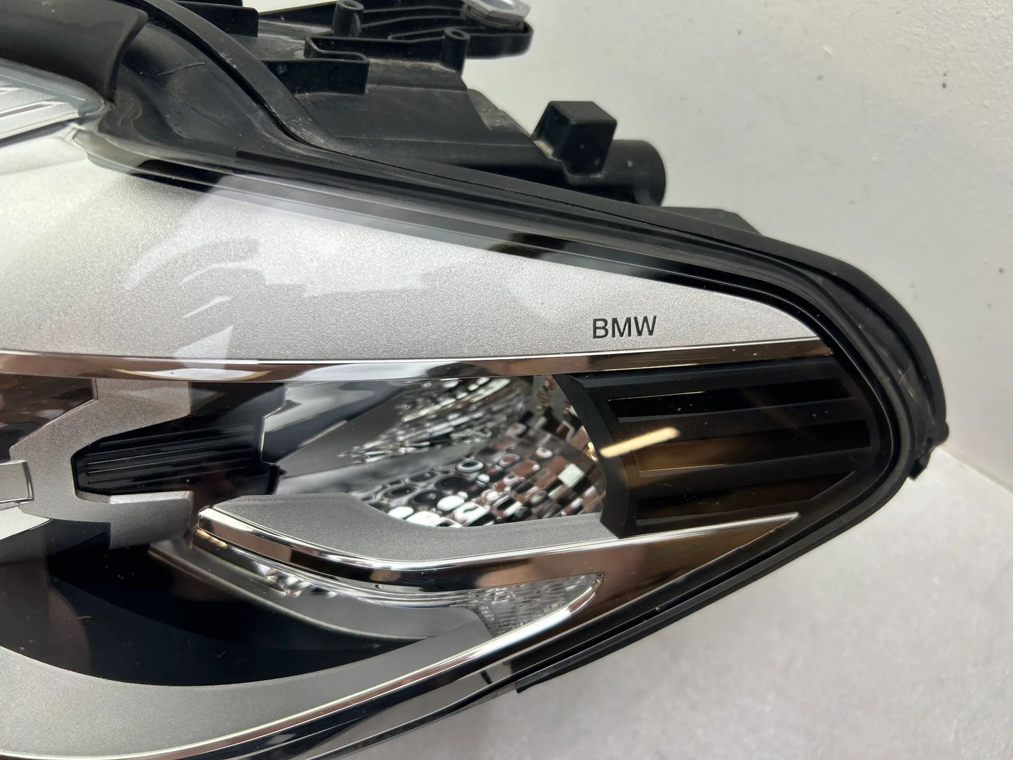 Original BMW 5er G30 G31 LED Scheinwerfer links 8499115