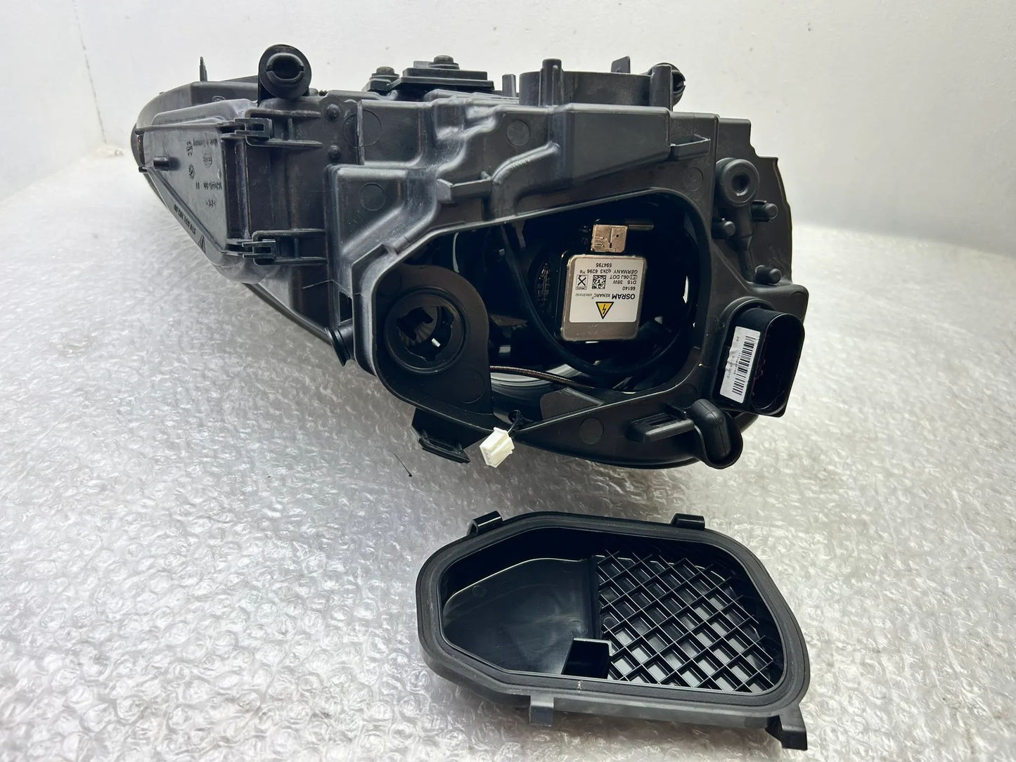 Original Porsche Cayenne II 7P Xenon Scheinwerfer links 7P5941031