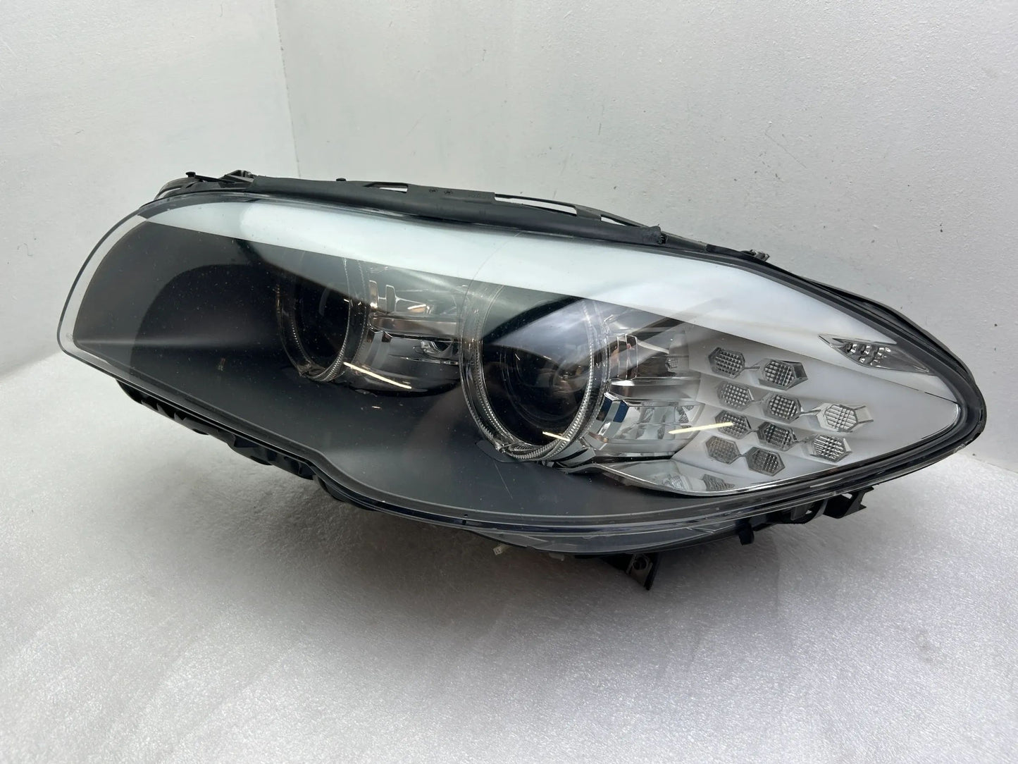 BMW 5er F10 F11 Xenon Scheinwerfer links 7271911 7203245