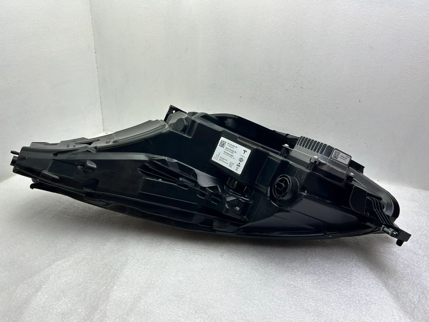 Tesla Model 3 Y LED Scheinwerfer 1514952-20-E 1514953-20-E
