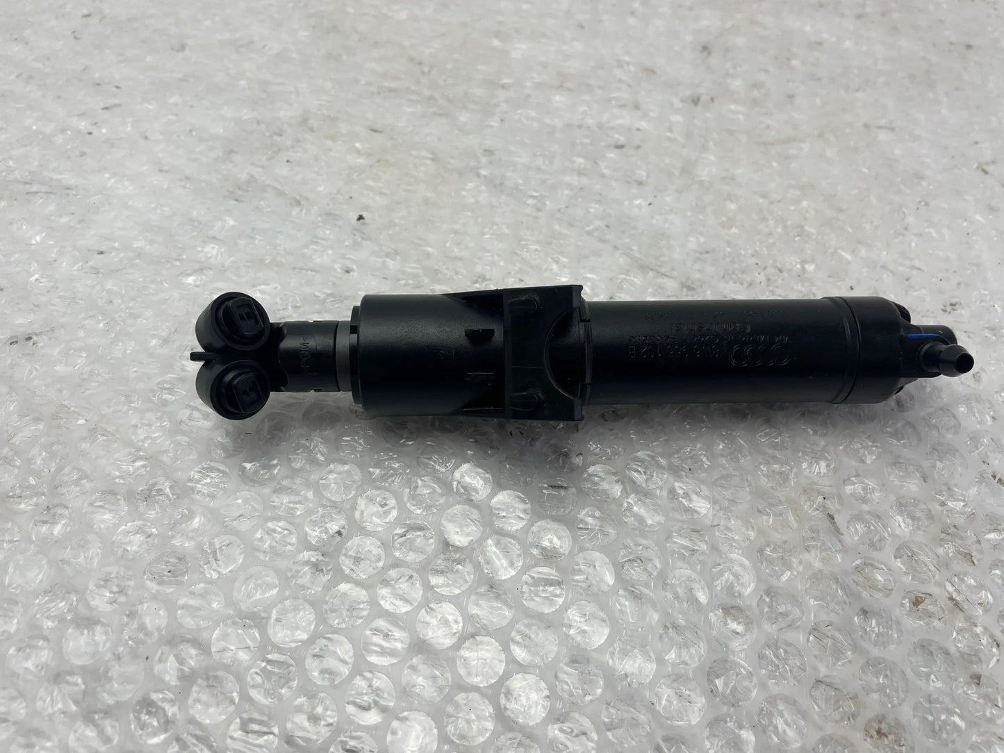 Audi A5 8W Scheinwerferreinigung Düse Anlage rechts 8W6955102B