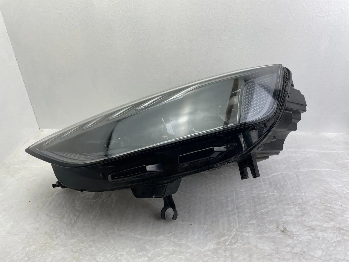 Audi RS4 B9 LED Scheinwerfer Matrix schwarz links 8W0941035J