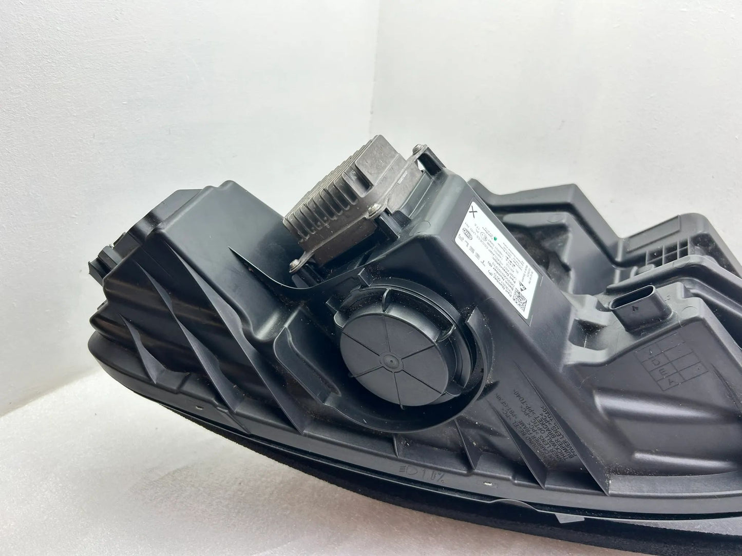 Tesla Modell Y Juniper LED Scheinwerfer rechts 1918351-00-D