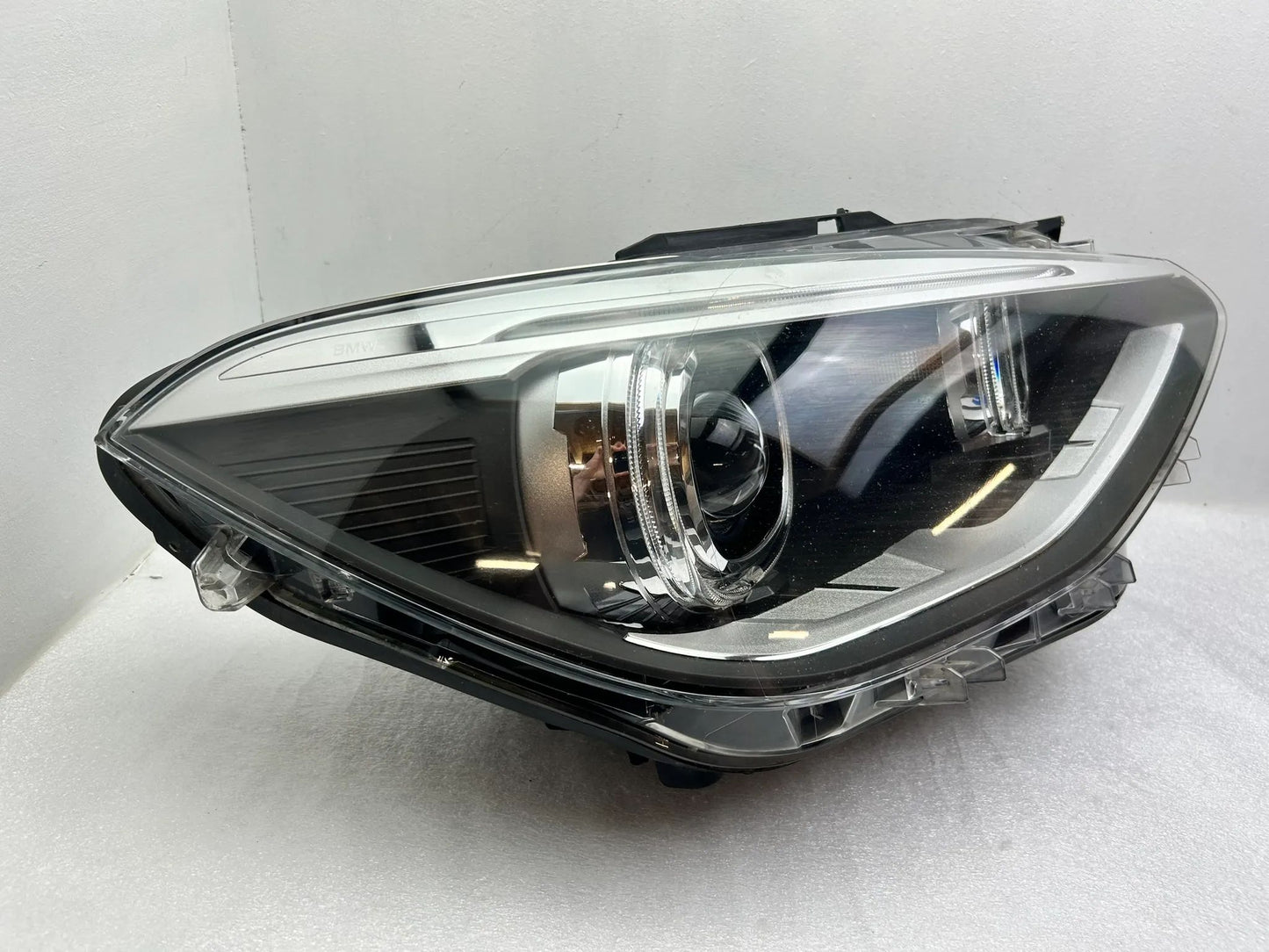 BMW 1er F20 F21 Xenon Scheinwerfer Dynamic rechts 7229680