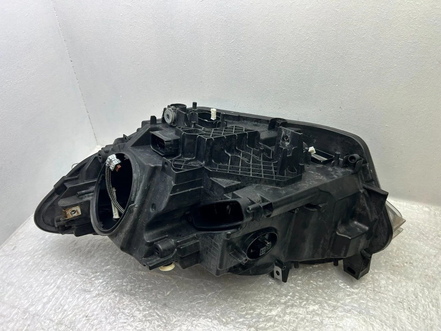 Original BMW 1er F20 F21 Xenon Scheinwerfer rechts 7229680