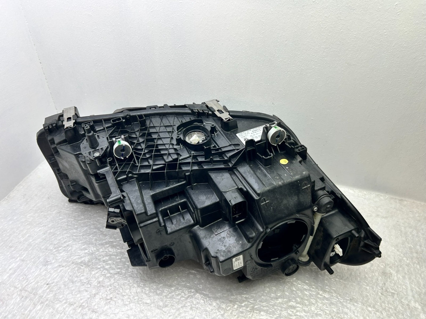 Original BMW 5er G30 G31 LED Scheinwerfer links 84991217