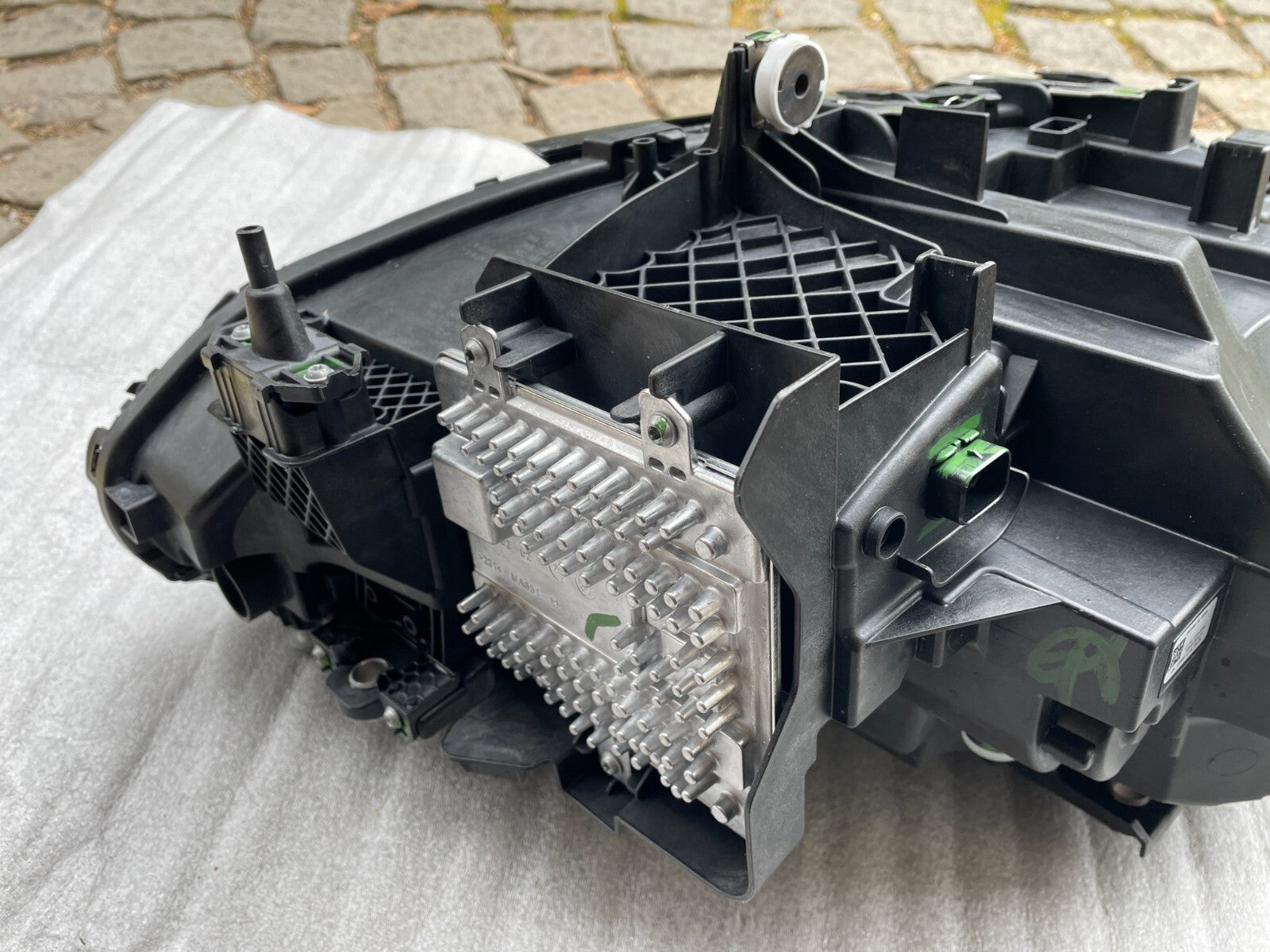 Original BMW 2er G42 LED Scheinwerfer links 808363510