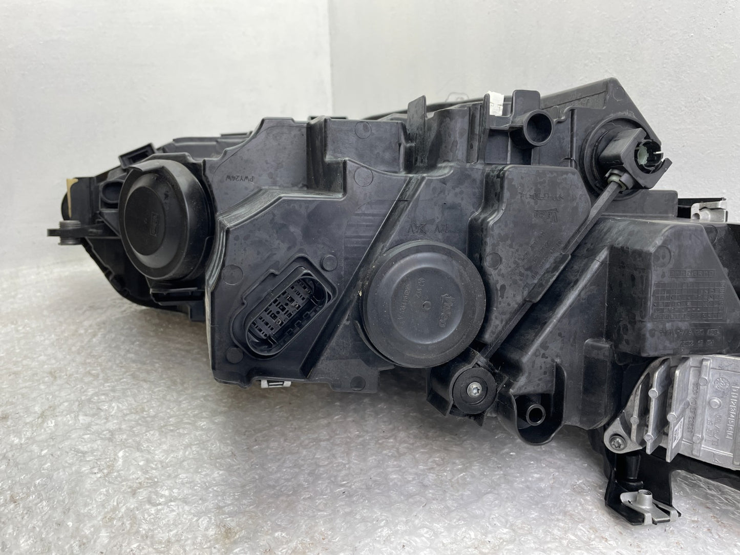 Original VW Golf 8 LED Scheinwerfer links 5H1941005B11