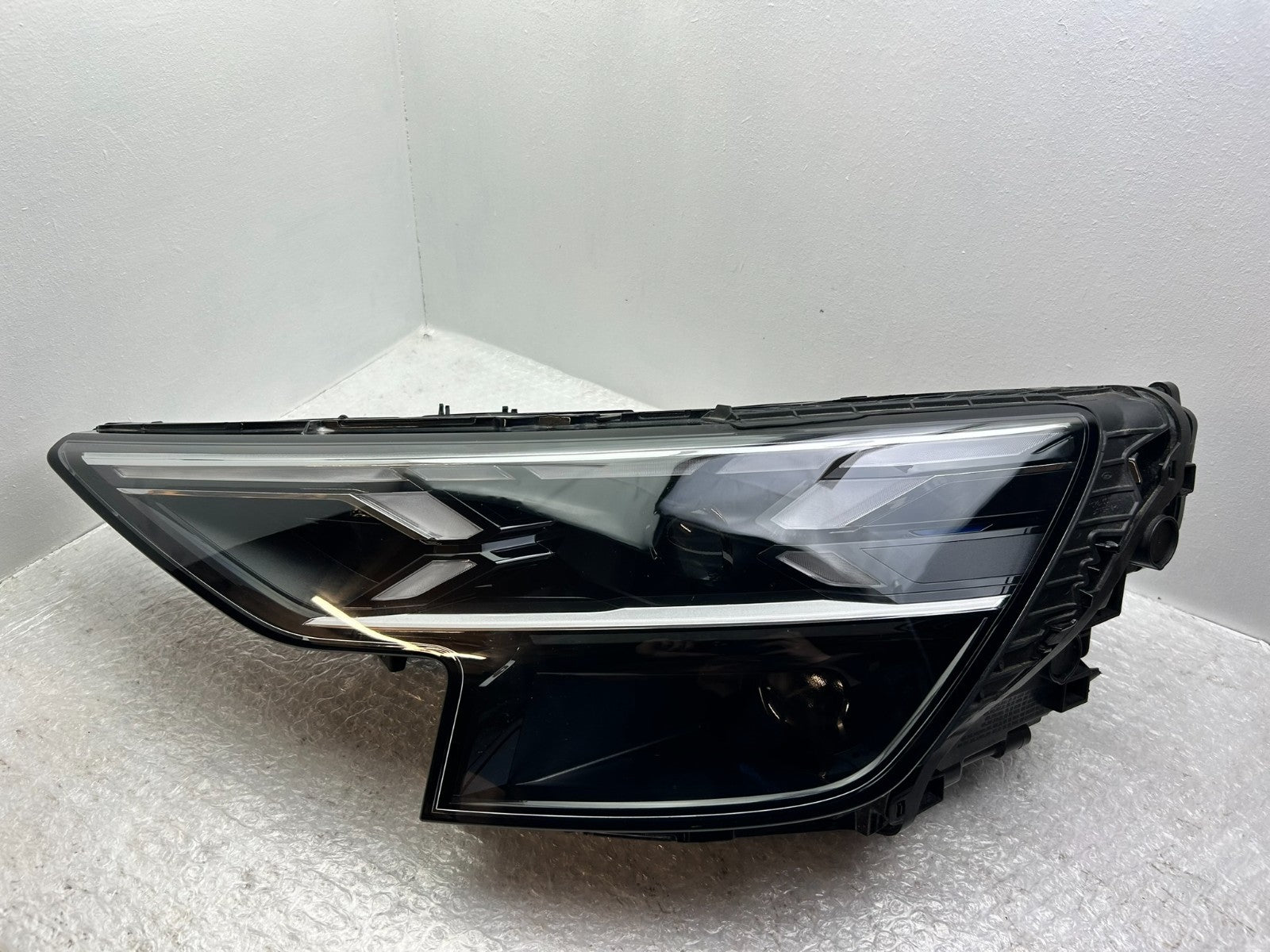 Original Audi Q8 RSQ8 LED Laser Scheinwerfer links 4M89410850